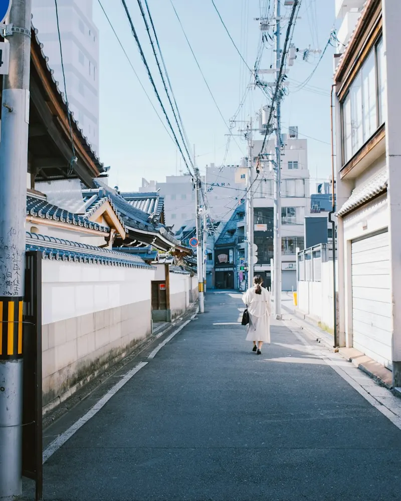 A quiet street in Kyoto, Japan